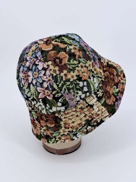 ? Vintage Y2K Floral Tapestry Bucket Hat Made in Japan main image 5